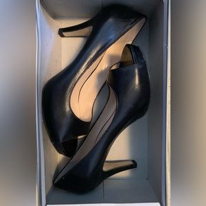 Franco Sarto peep toe heels size 6.5